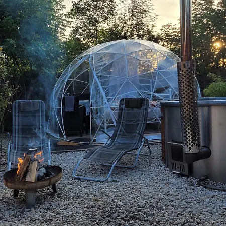 Luxury tent Fichtel-bubble Gegen Aufpreis Mit Hot Tub Und Sauna Hohenberg an der Eger